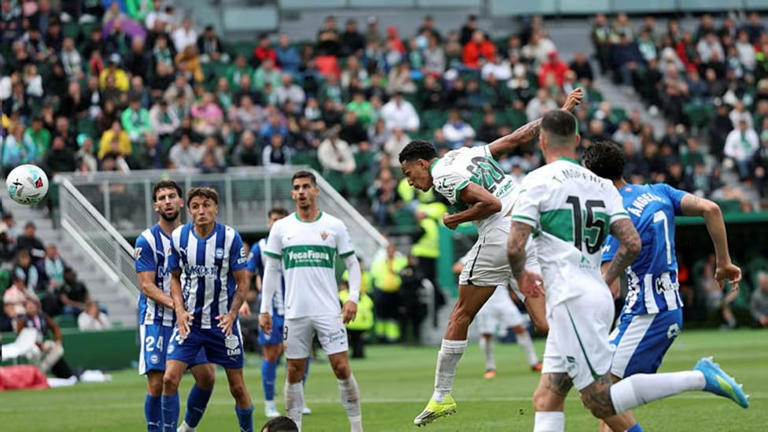Un poco más de oxígeno: Elche de Lucas Cepeda rescata un punto contra ...