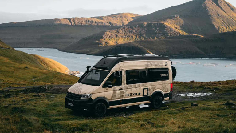 Sunlight Ibex 4x4 2026, una Volkswagen Crafter para explorar cualquier ...