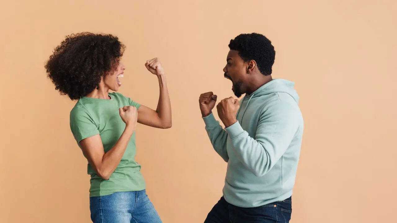 The snake effect: 10 toxic habits that slowly ruin love and romance