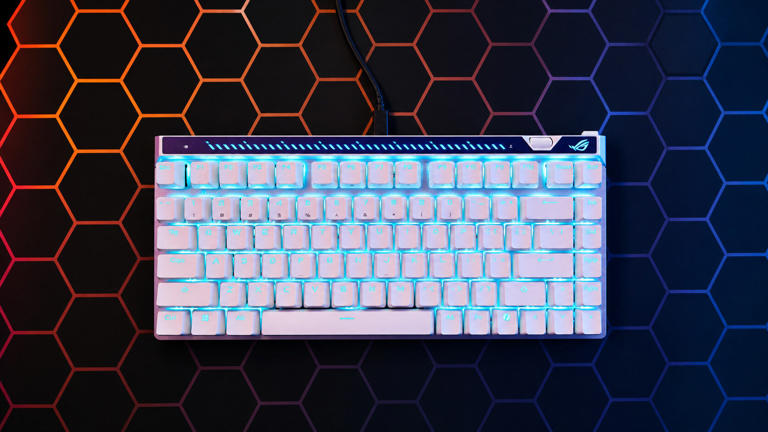 ASUS ROG Falchion Ace 75 HE gaming keyboard review