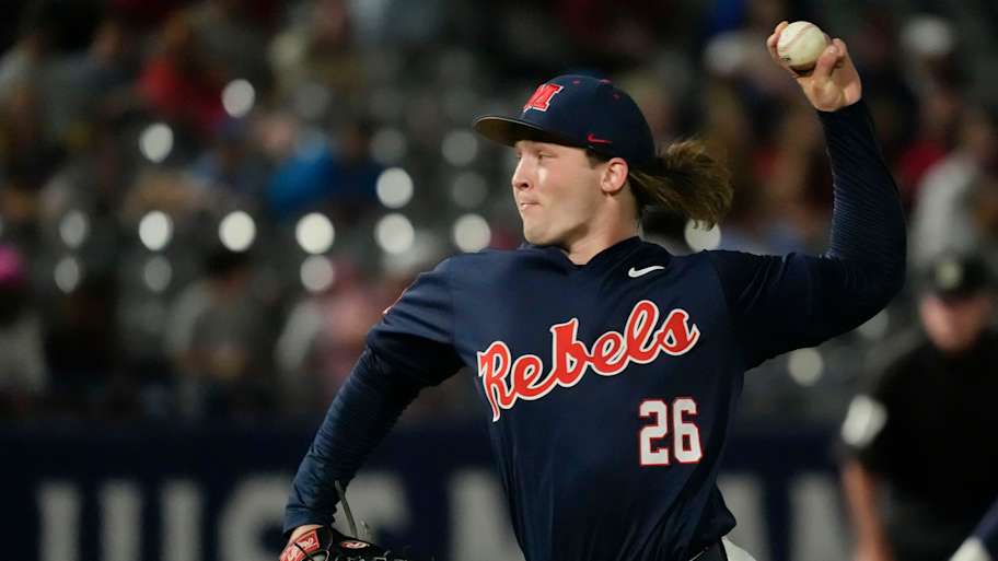 Hunter Elliot returns to form as Ole Miss opens series with win