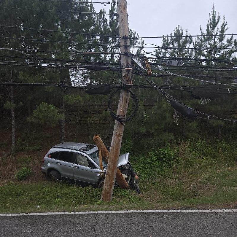 SUV hits power pole, closes Rocky Ridge Road in Jefferson County