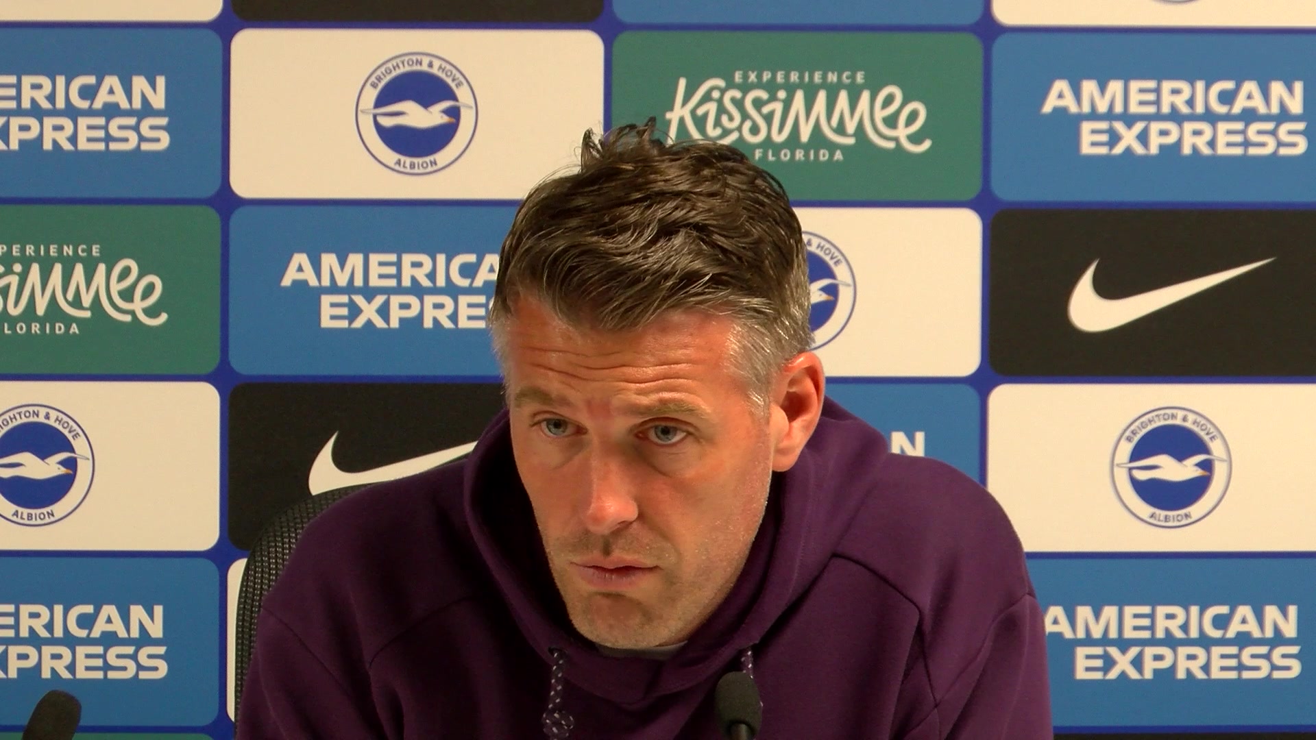 Wolves boss Rob Edwards reacts to 3-0 defeat to Brighton