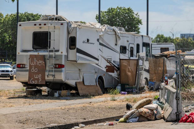 Bay Area cities crack down on RV living, pushing homeless residents ...
