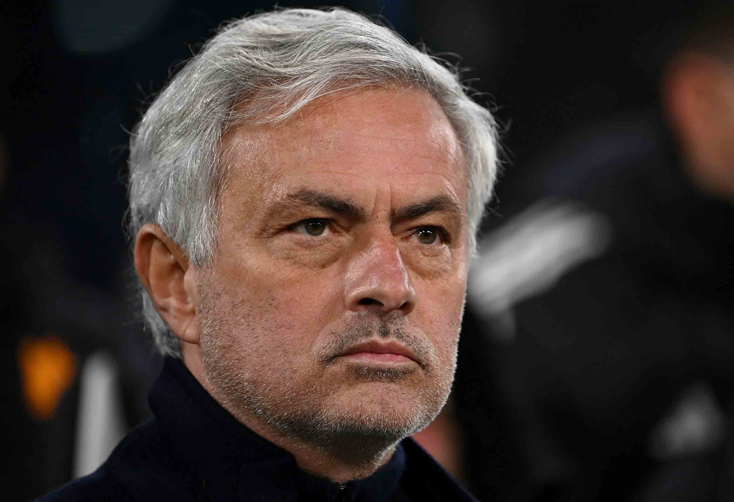 Nh ng Lo Ng i Khi Jose Mourinho C Th Tr L i Real Madrid