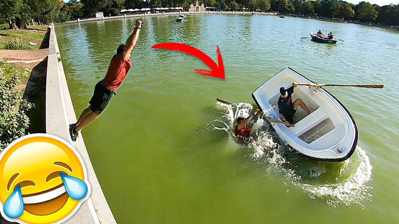 ¡Parkour extremo sobre barcas en el Retiro! Saltos, fails y mucha agua ...