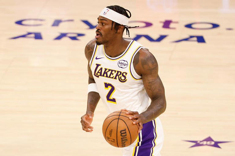 Lakers star makes incredibly swift return from injury that left OKC ...