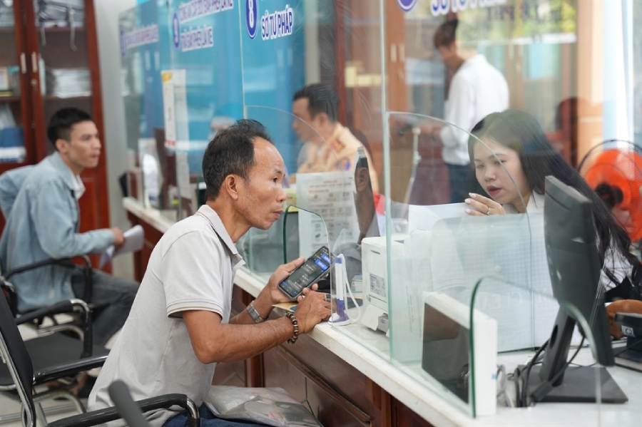 Địa phương đồng loạt đánh giá cán bộ, công chức, viên chức bằng KPI