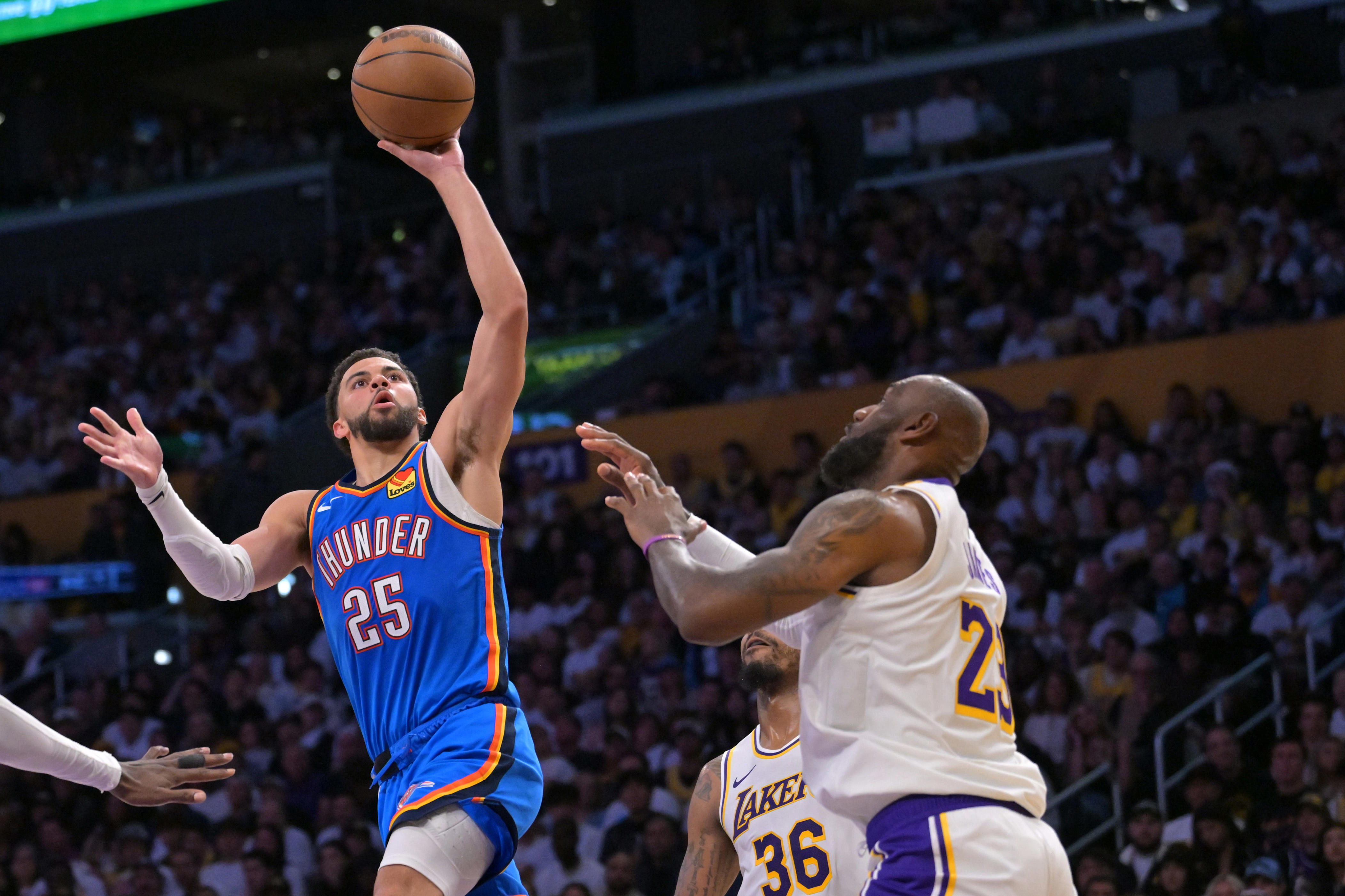 Photos: Best images from Thunder's 131-108 Game 3 win over Lakers