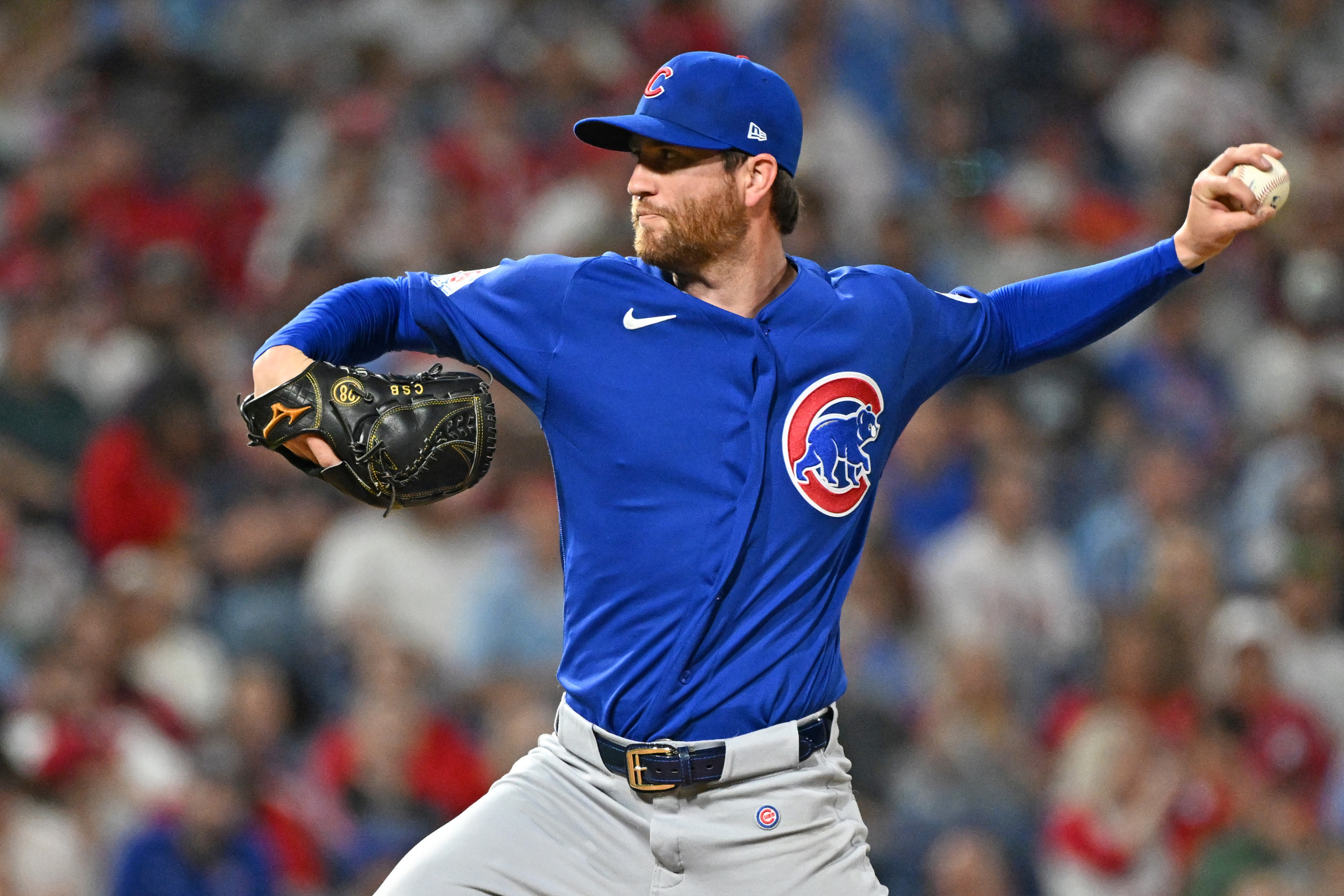 Dodgers claim Charlie Barnes
