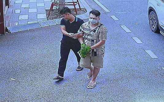 Không thể giao trẻ em cho mạng xã hội: Khi trẻ bị biến thành 'mồi câu view'