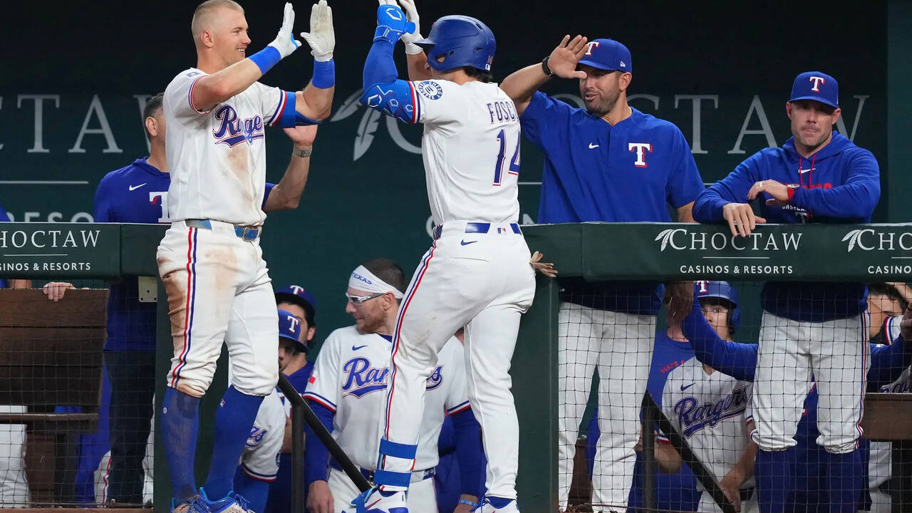 Rangers defeat Cubs 6-0, halting Chicago's winning streak