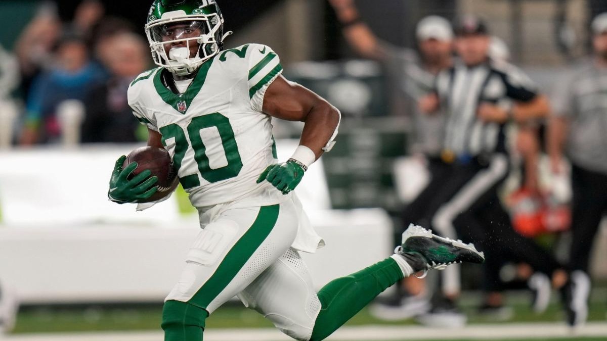 Jets secure their offensive star: Breece Hall signs massive $45.75 ...