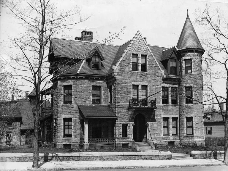 Worcester County wonders: Unfolding the history of the envelope