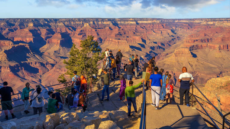 Grand Canyon National Park visitor captures extraordinary once-in-a ...