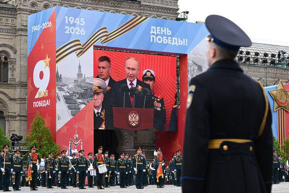 'Deeply frightened' Putin mocked over ragged appearance as health fears ...