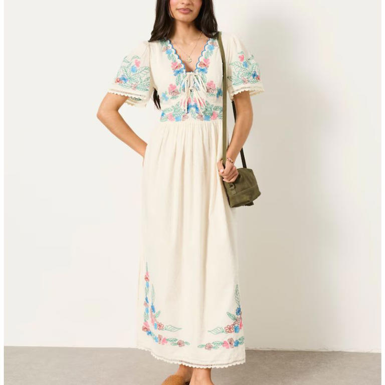 Florals never go out of style and Josie Gibson's high street dress will  look fab in the sunshine