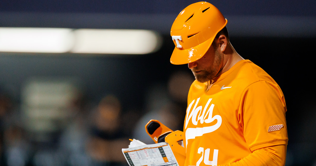 Tennessee starting freshman Taylor Tracey in series finale against Texas