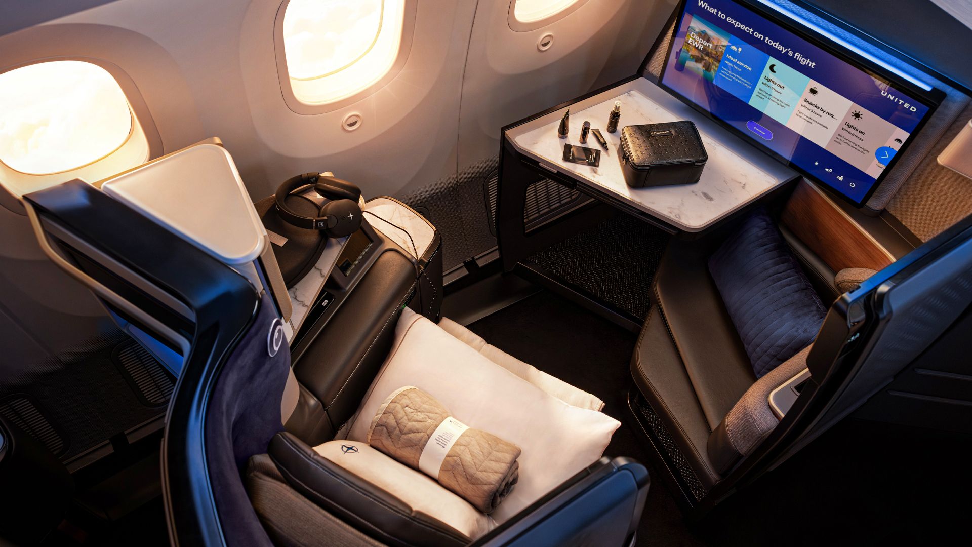 5 things passengers don't know about how airlines price business class ...
