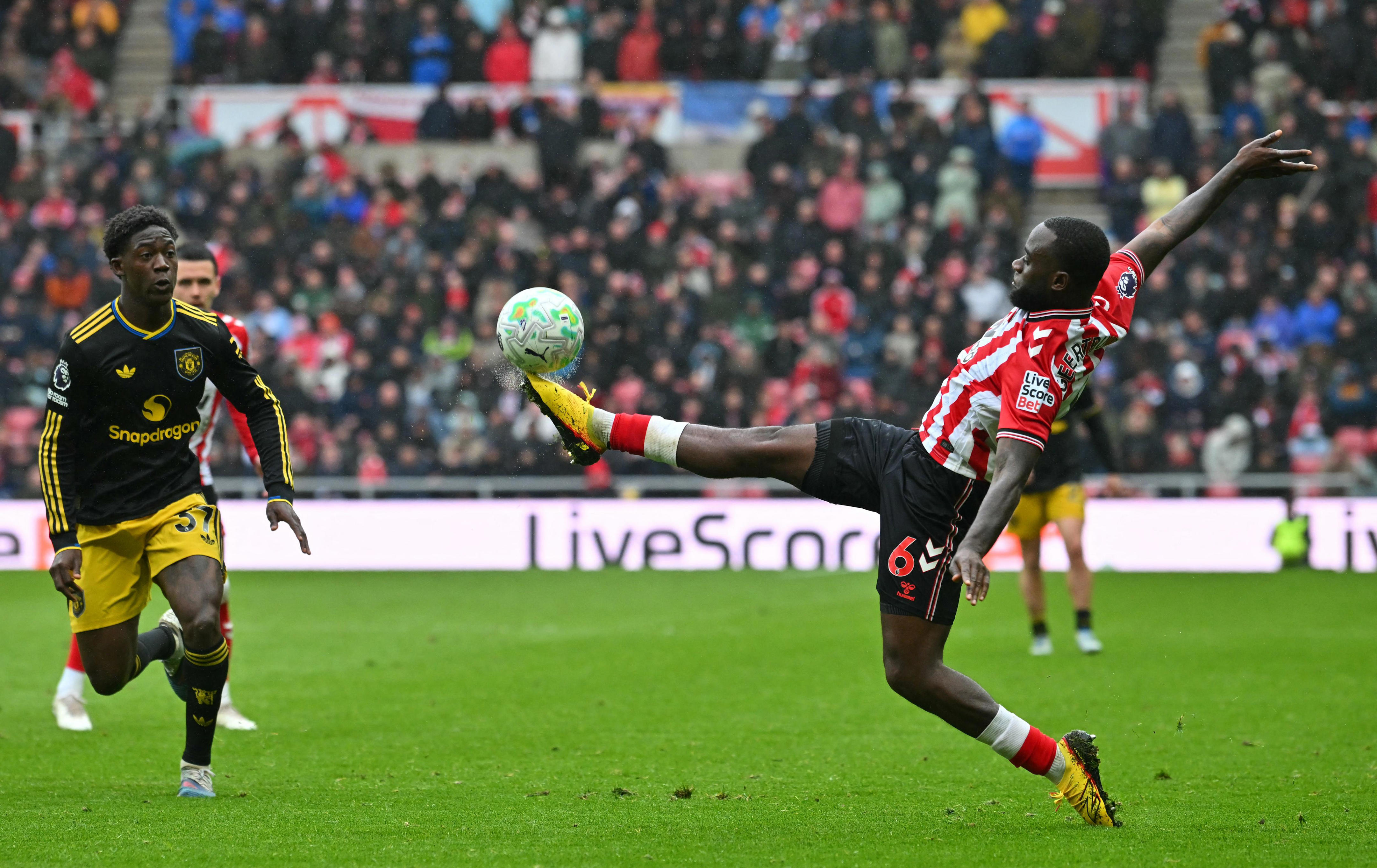 Matchday musings: Sunderland’s progress continues at home to Manchester ...