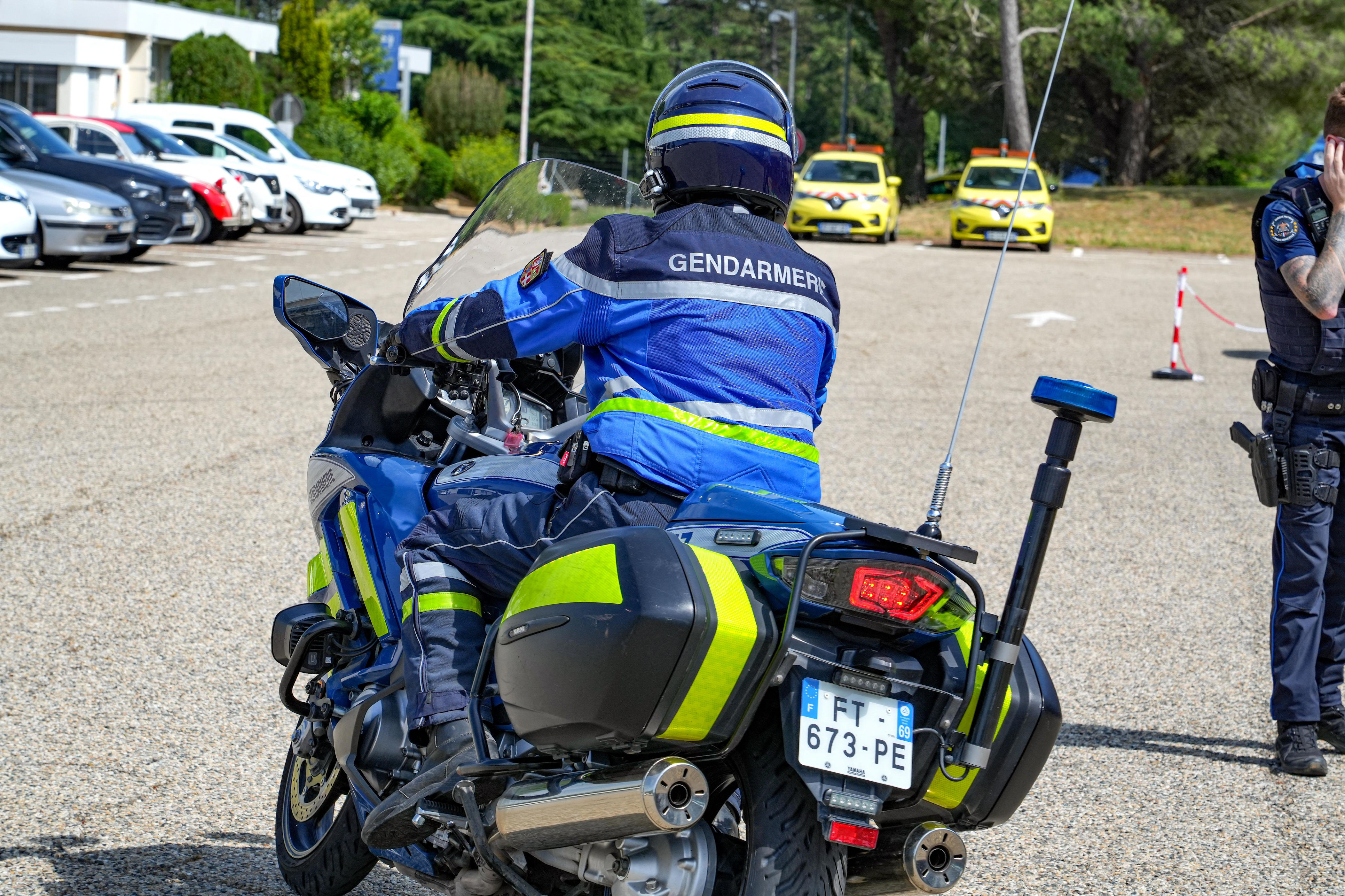 Meurthe-et-Moselle : un gendarme meurt percuté lors d’une intervention