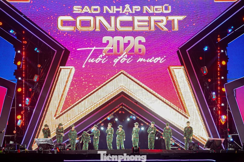 Hơn 20 ca sĩ hát đến nửa đêm ở Mỹ Đình