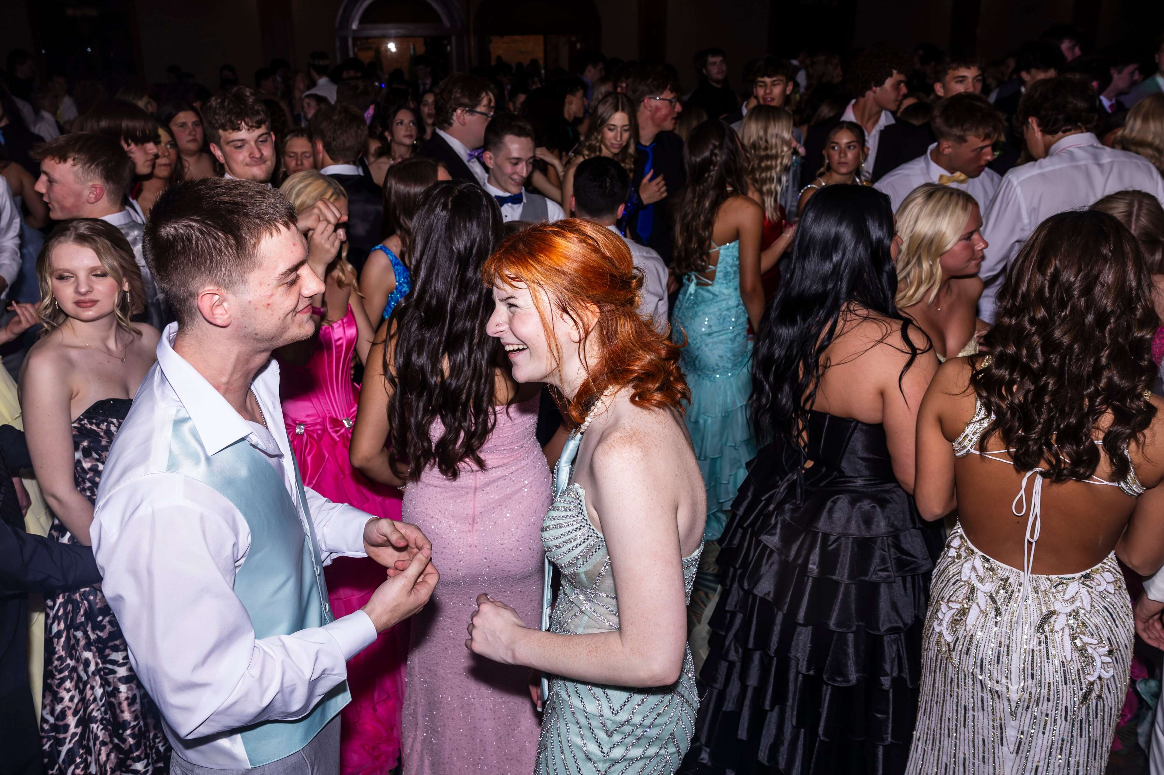 Bay City Western students spend 'A Night in Rio' at their 2026 prom