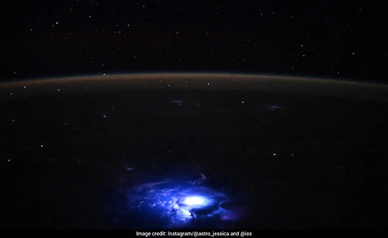 Astronaut captures monster thundercloud lightning flash from space