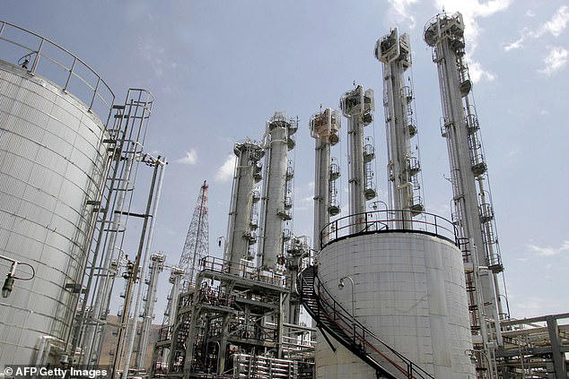 Iran threatens US ships as peace deal hangs in the balance amid fresh ...