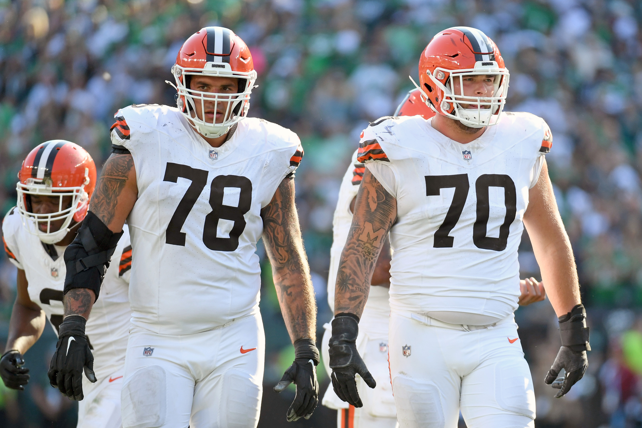 Browns’ starting OL appears set; Zak Zinter’s roster spot in jeopardy?