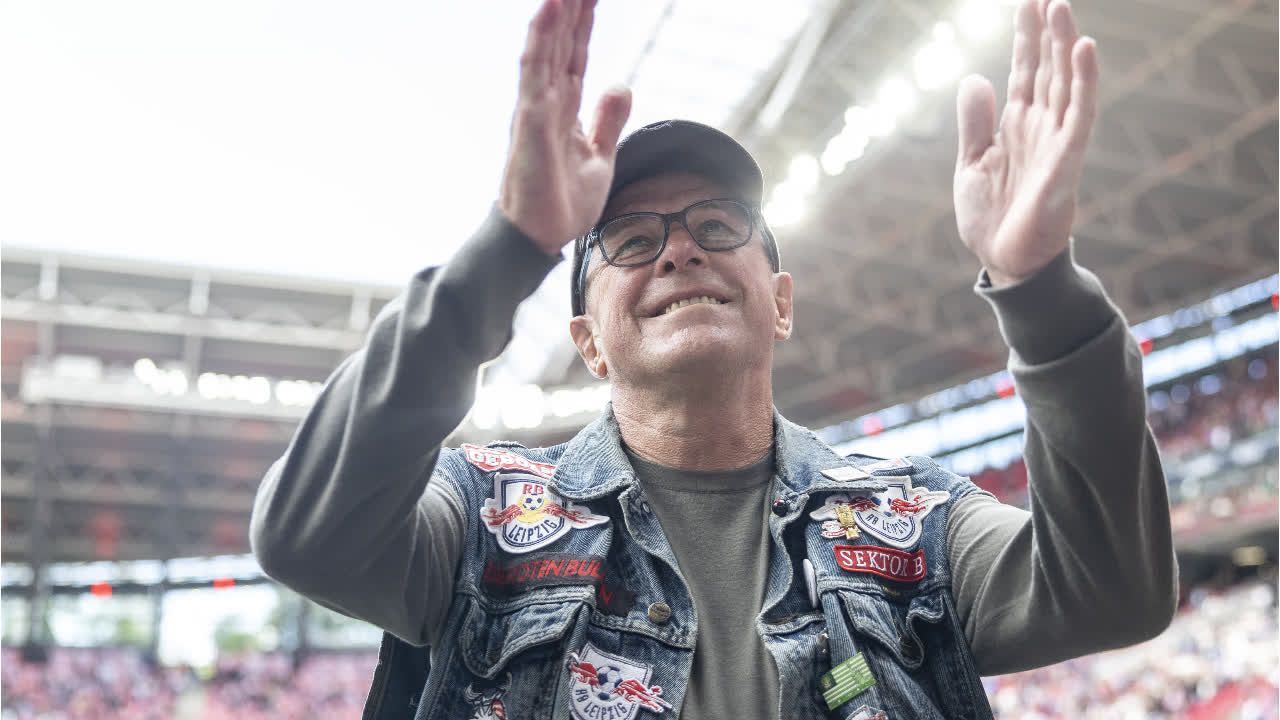 RB Leipzig: Rangnick in Kult-Kutte! Mit schmerzhafter Vorgeschichte