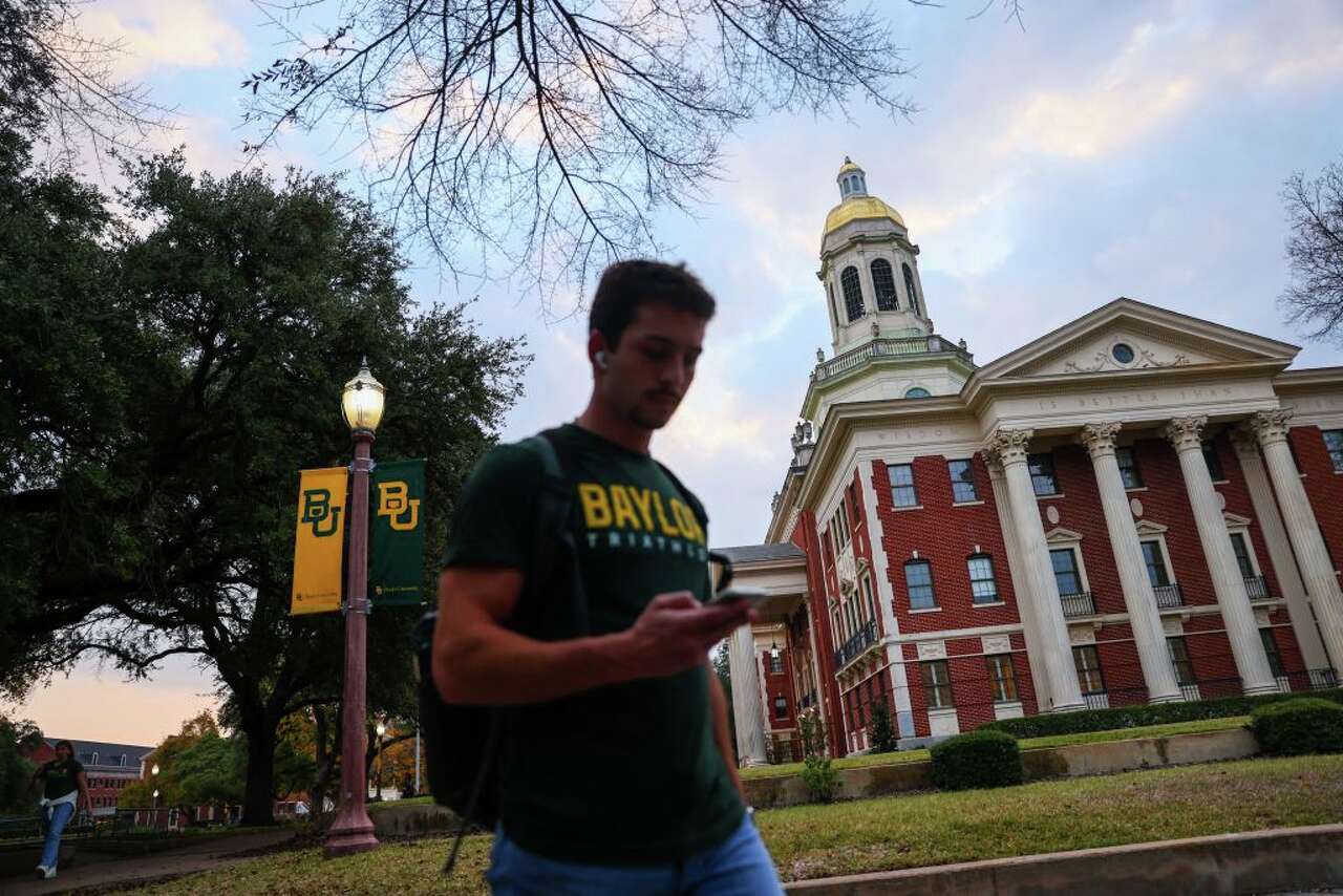 College in Texas nears $100,000 a year as costs explode