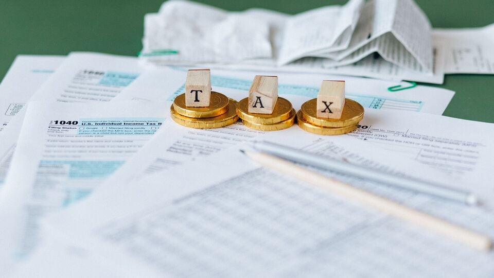 Switching tax regimes? Key things salaried employees must know before ...