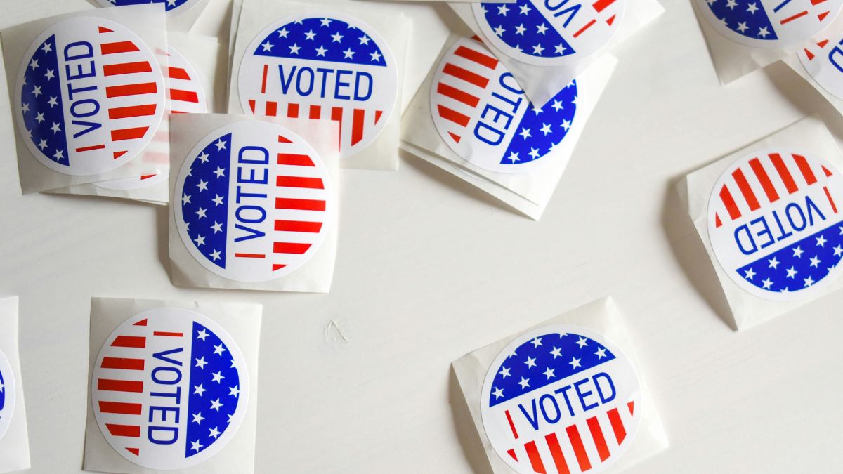 Dems shed registered voter base