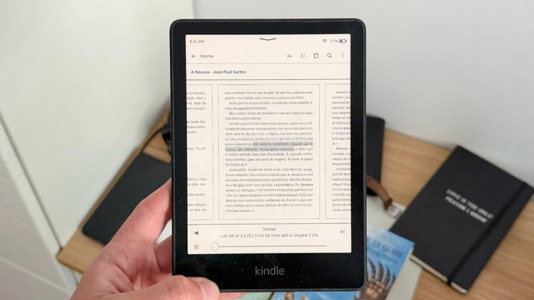 You should keep your Kindle in airplane mode - here's why