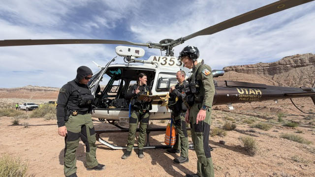 Man falls 30 feet while rappelling with poodle at San Rafael Swell