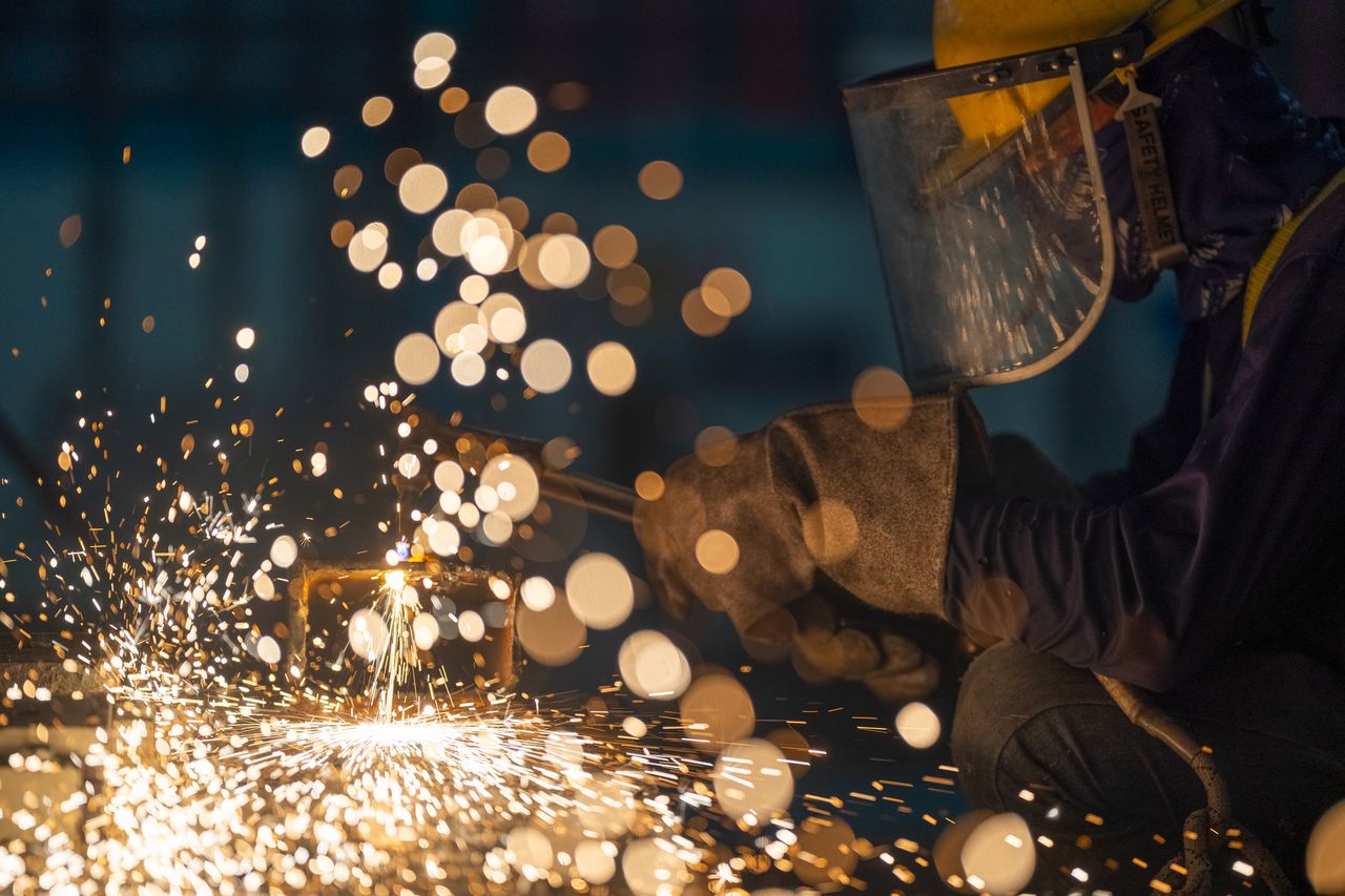 Manufacturers face crunch on industrial metals