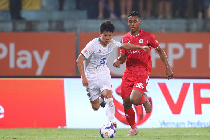 CLB Công an Hà Nội thắng Nam Định 3-2: Đình Bắc vượt Hoàng Hên