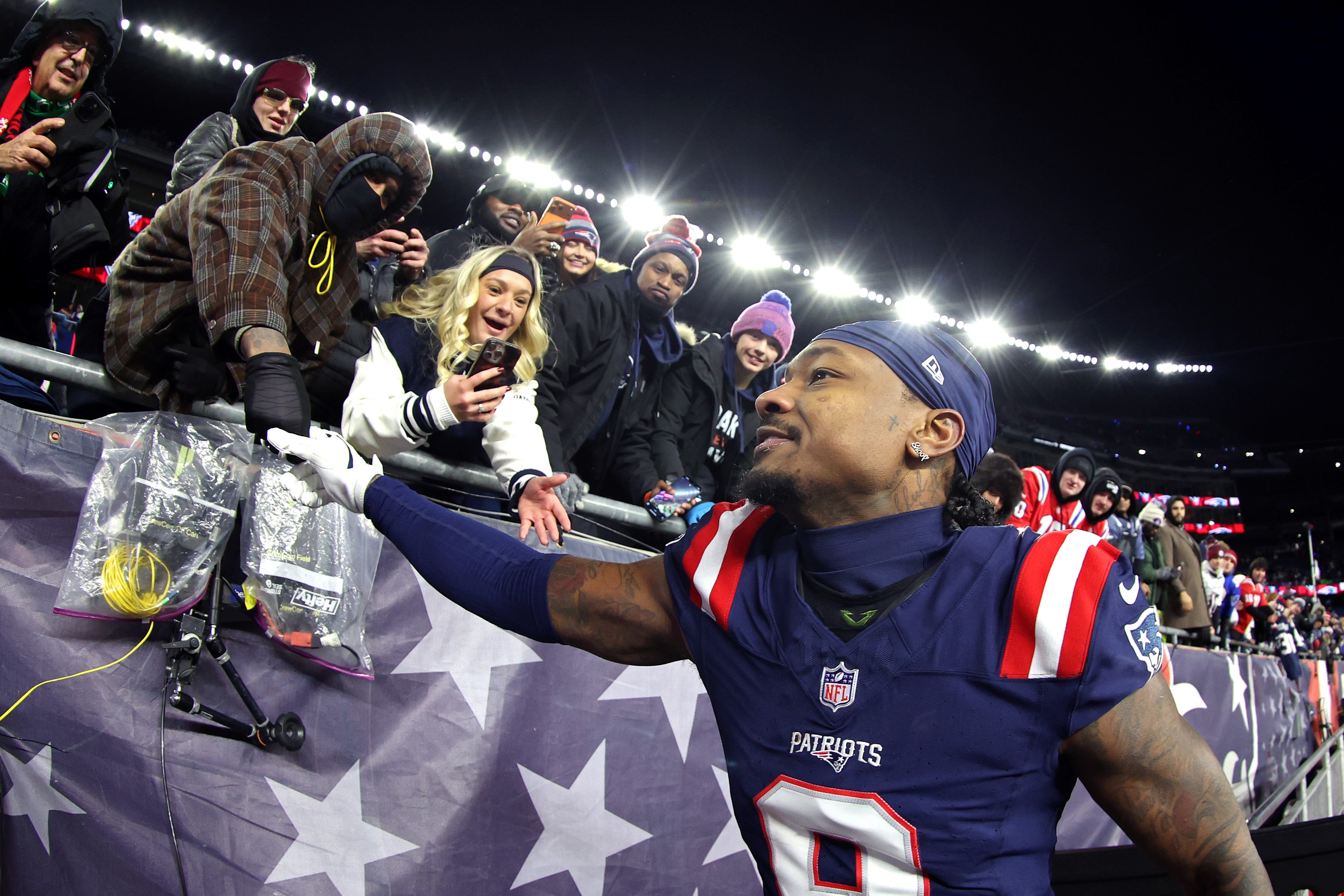 Stefon Diggs responds to former teammate suggesting Patriots return