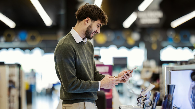 The 4 best phone plan providers in 2026, according to Consumer Reports