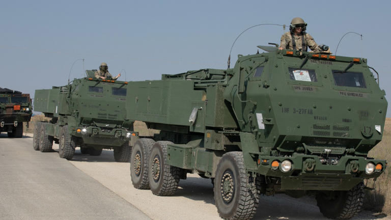 Army and 10 defense giants sprint through a 'right to integrate ...