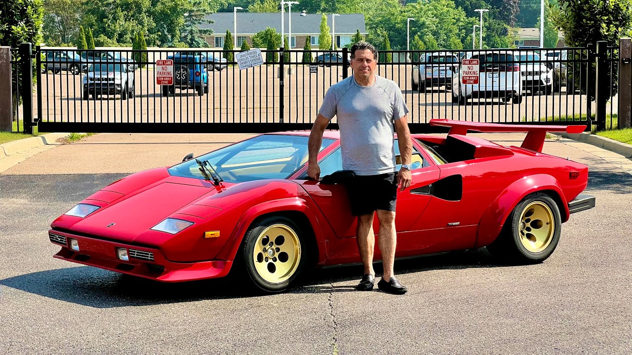 Lamborghini Countach 5000 S kept in one family since new