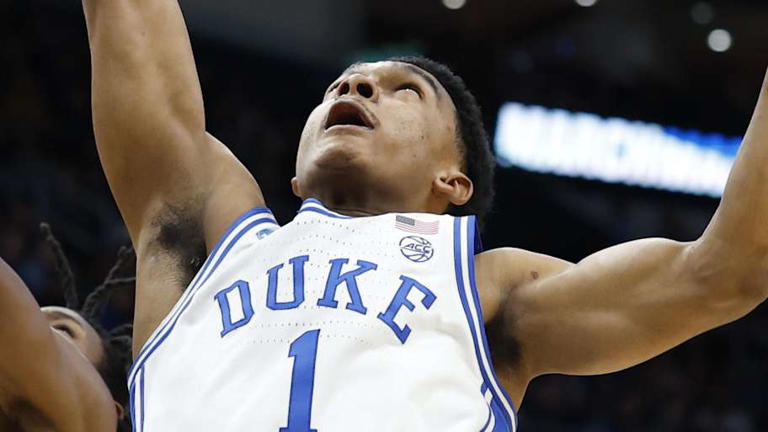 Boozer vs. Foster: Battle for Duke's starting PG spot