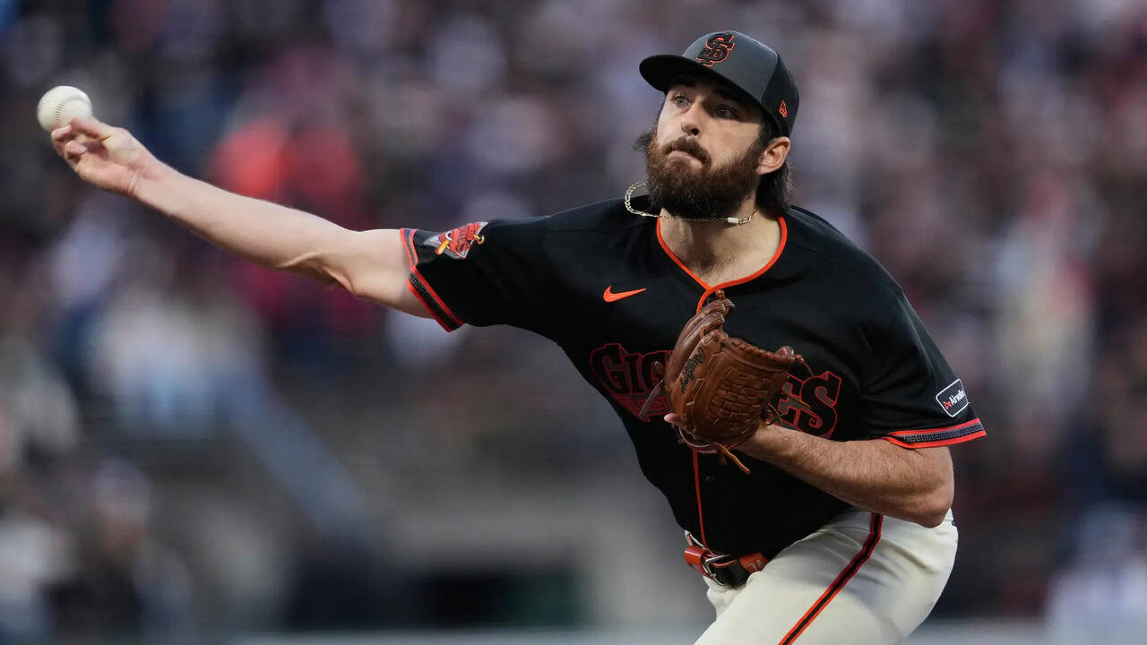 Giants option struggling reliever Ryan Walker to Triple-A Sacramento