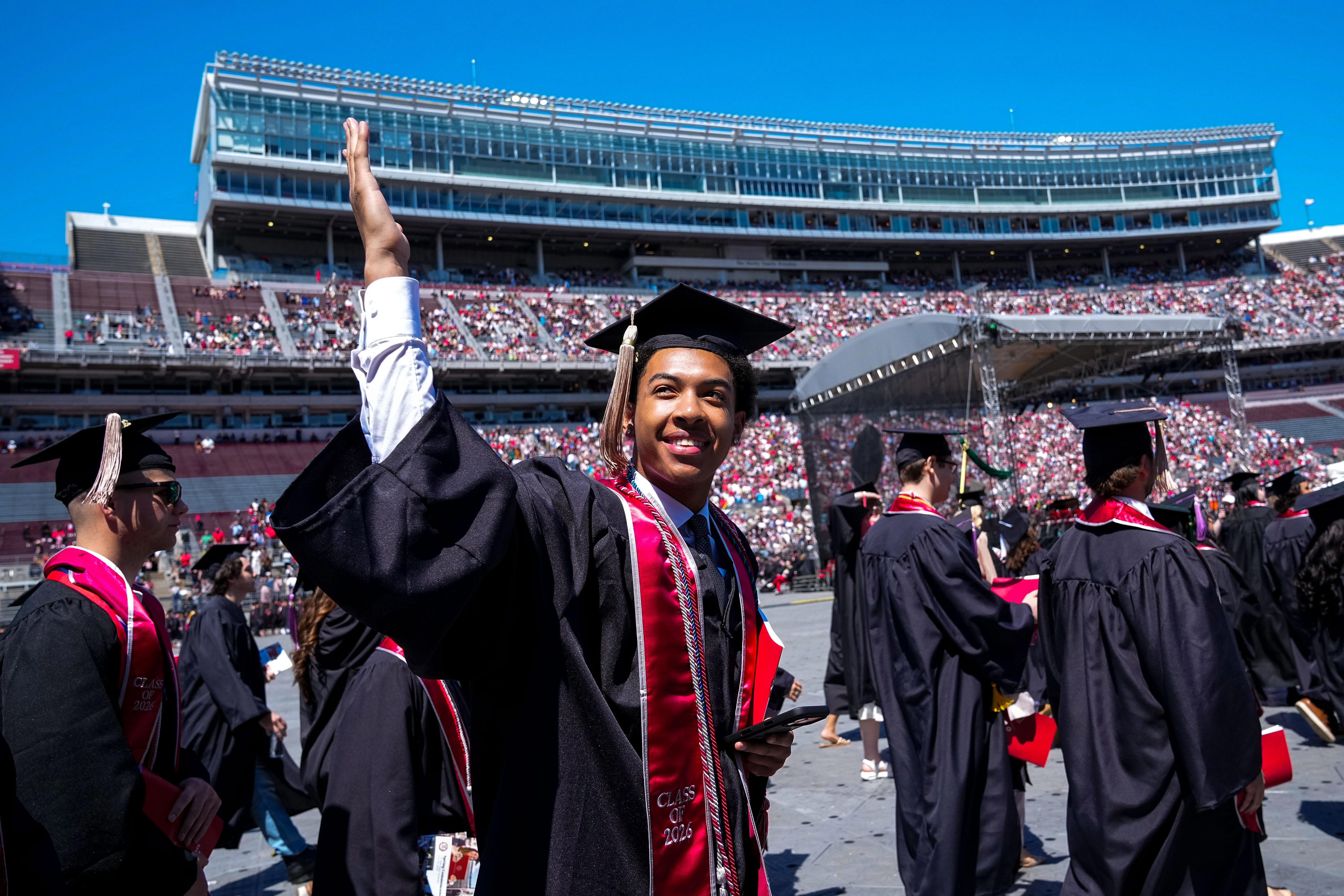 Ohio State graduates celebrate moms on new president's first ...