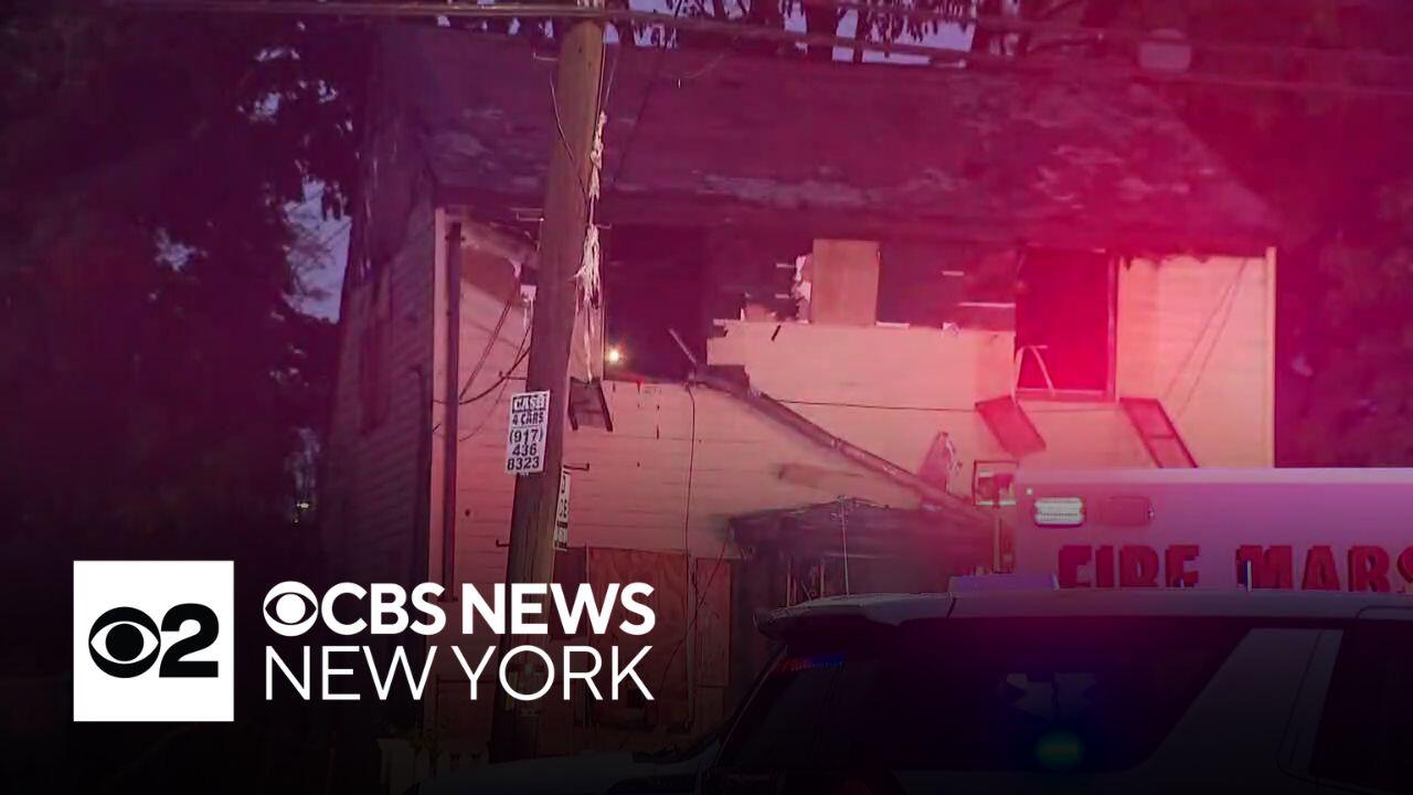 2 dead in house fire on Long Island