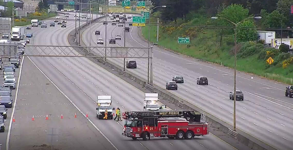 Wrong-way crash blocks all lanes of southbound I-5 in Tacoma, WSP says
