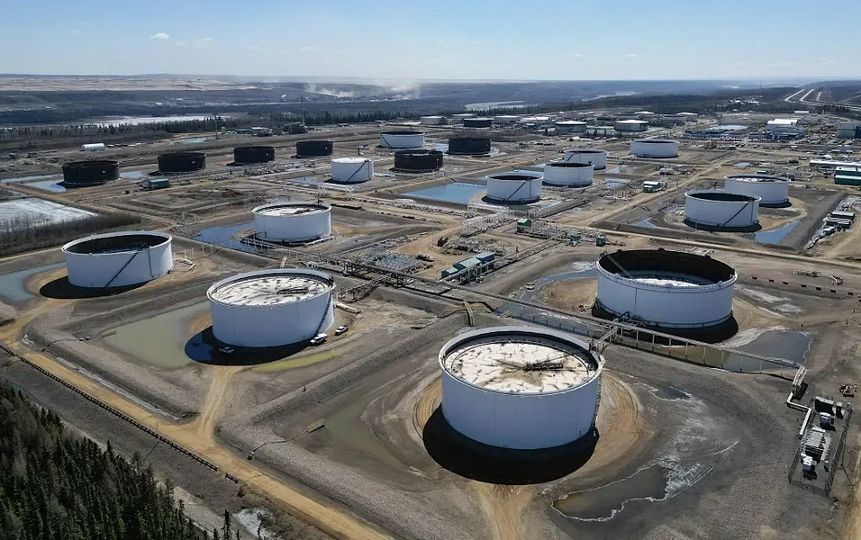 Smith eyes pipeline deal as South Bow seeks US permits