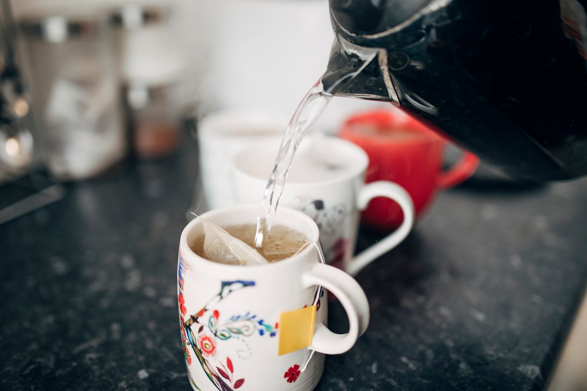 Climate change threatens flavour and supply of British tea