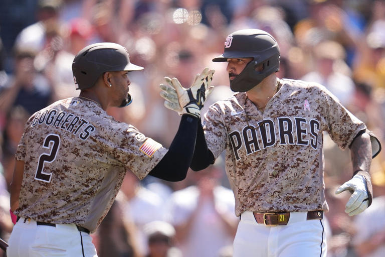 Castellanos hits tying homer in 9th and Machado delivers in 10th as ...